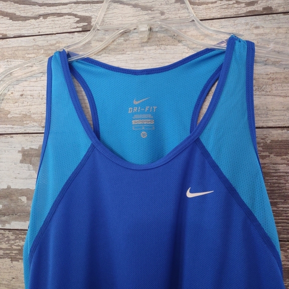 Nike Logo Work Out Dri-Fit Blue Light Weight Stretch Tank Top Women's Size M - Picture 2 of 7